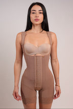 SAMANTHA – Extreme Hourglass