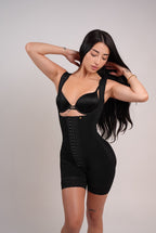 SAMANTHA – Extreme Hourglass