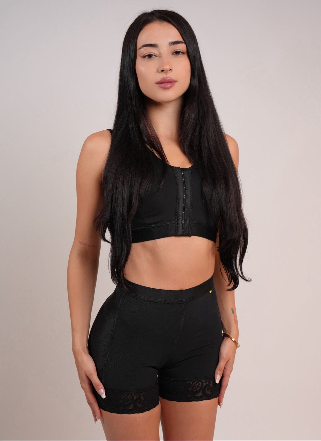 Akira Combo - Brasier Chole + Panty Liora